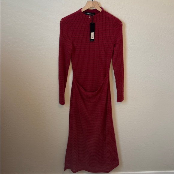 NWT Lioness Resolution Sweater Maxi Dress Burgundy Size XS - Picture 2 of 8
